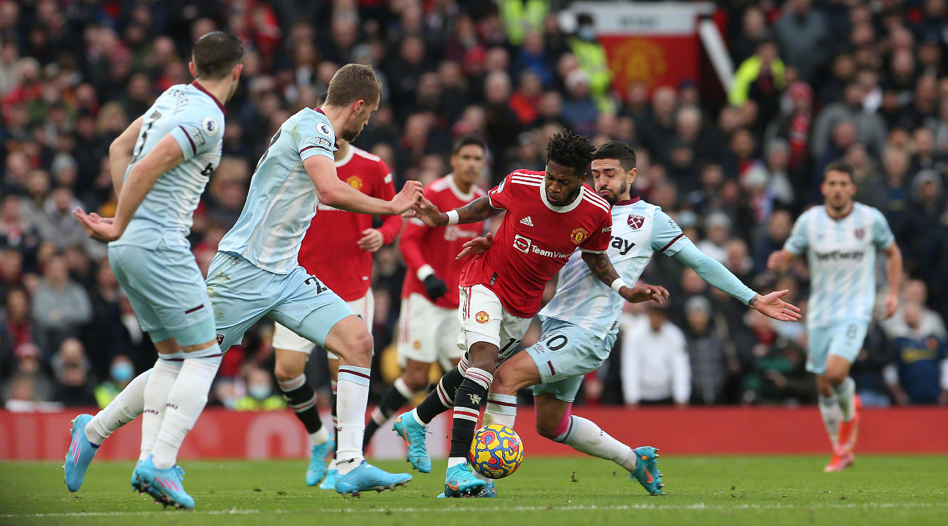 主教练对边 主教练对边